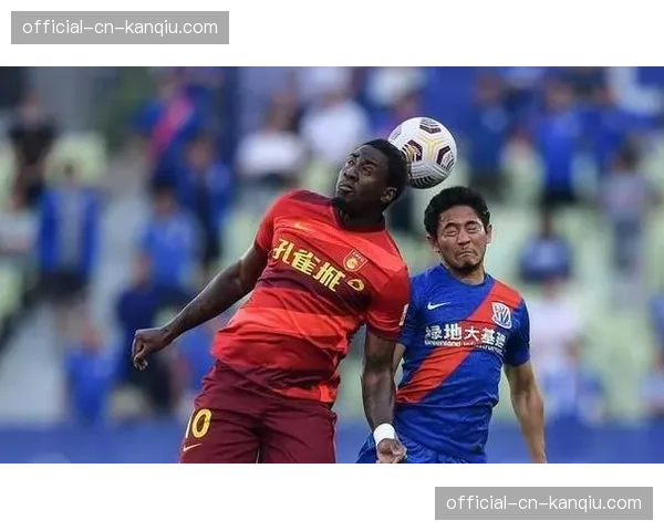 体育仲裁法庭受理一桩转会纠纷，涉及球员合同中关于“是否能胜任混合防守角色”的界定。