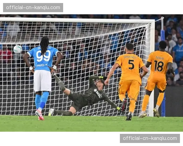 萨索洛对阵维罗纳,VAR两次介入判罚点球引发双方争议